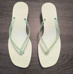 Sigerson Morrison Mint Blue Kitten Heel Flip Flops